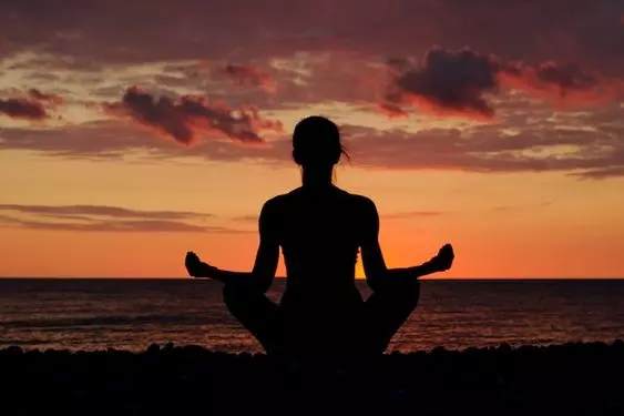 meditação e movimento